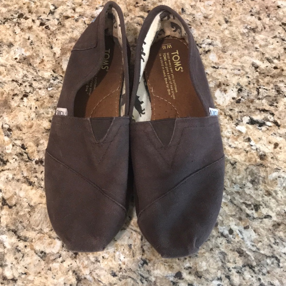 Toms - Picture 4 of 4